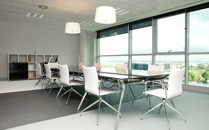 Reuniao-Arkitek-Actiu-mesa